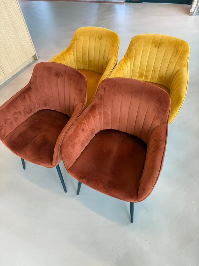 Eetkamer stoelen set 4 stuks, Huis en Inrichting, Stoelen, Overige materialen, Overige kleuren, Ophalen of Verzenden, Zo goed als nieuw