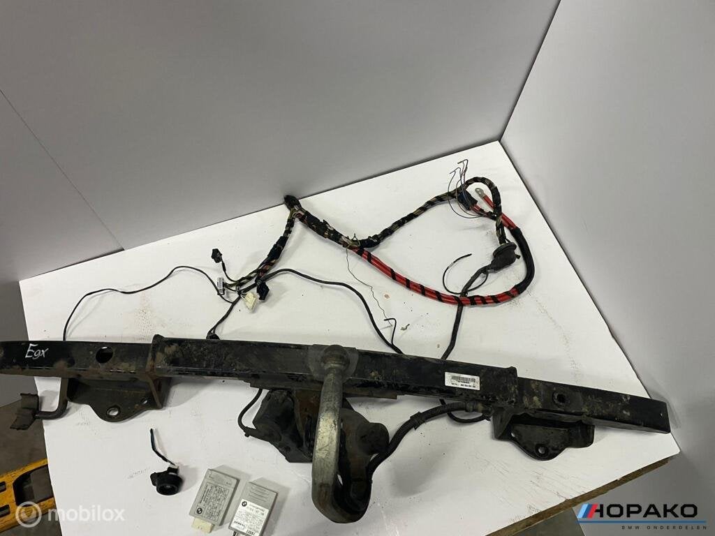 Trekhaak wegdraaibaar elektrisch BMW 3 serie E90 E91 E92, Gebruikt, Einsteinlaan 5 rijswijk, Bmw, Ophalen of Verzenden
