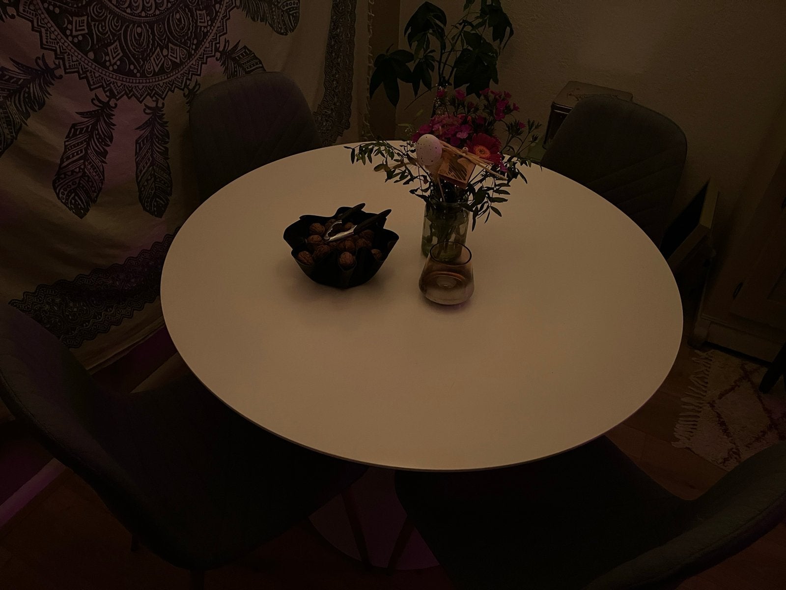 Moderne ronde eettafel wit, Ophalen, Overige materialen, Gebruikt, 100 tot 150 cm