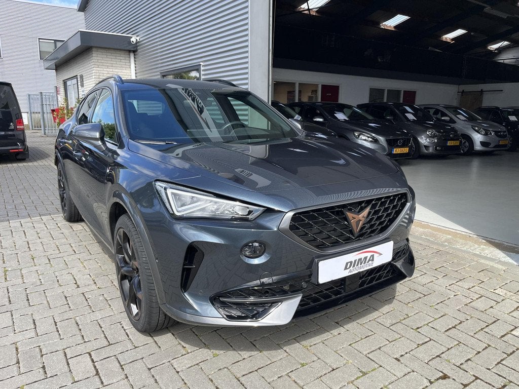 CUPRA Formentor 1.4 e-Hybrid VZ Performance 245pk, Auto's, Cupra, Stof, Gebruikt, 4 cilinders, Formentor