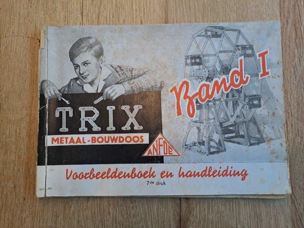 Meccano Trix boekje, Ophalen of Verzenden, Zo goed als nieuw, 1:50 tot 1:144