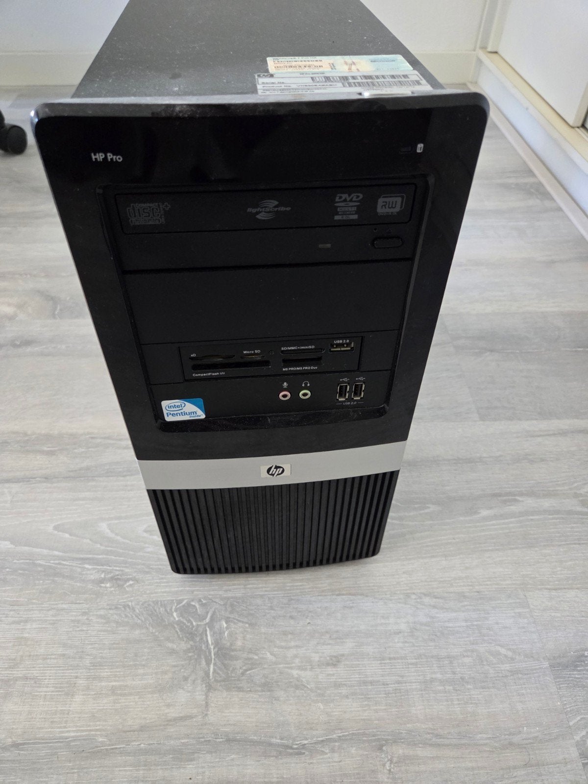 HP Pro 3010 MT Desktop Computer – Voor Onderdelen, Computers en Software, Desktop Pc's, Ophalen, Gebruikt, Intel Pentium processor