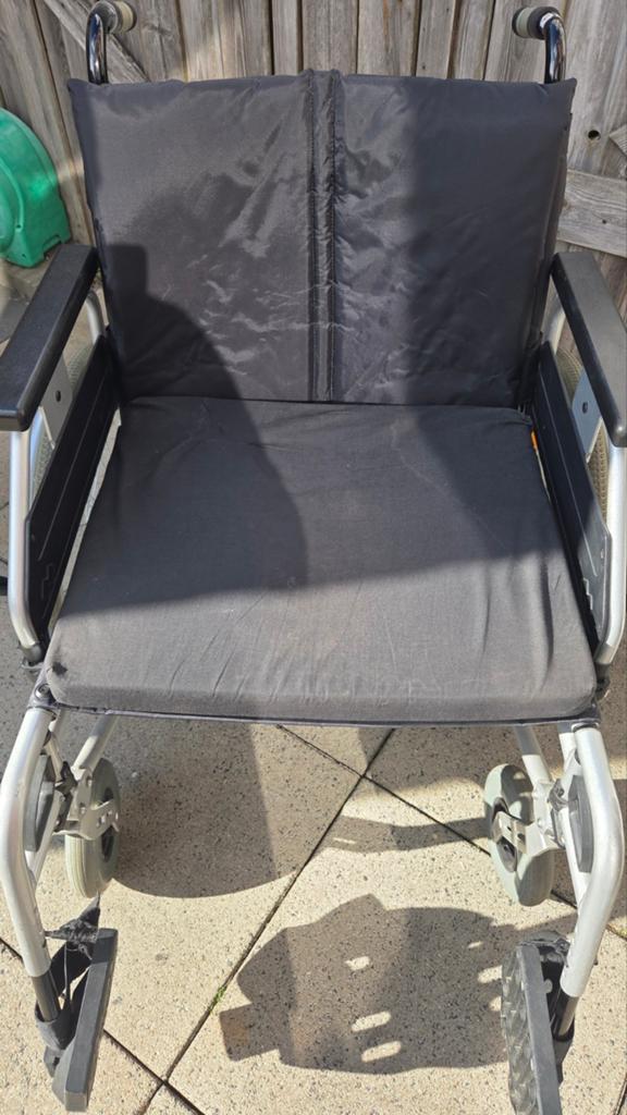 Rolstoel xxl, Diversen, Rolstoelen, Ophalen of Verzenden, Inklapbaar, Duwrolstoel