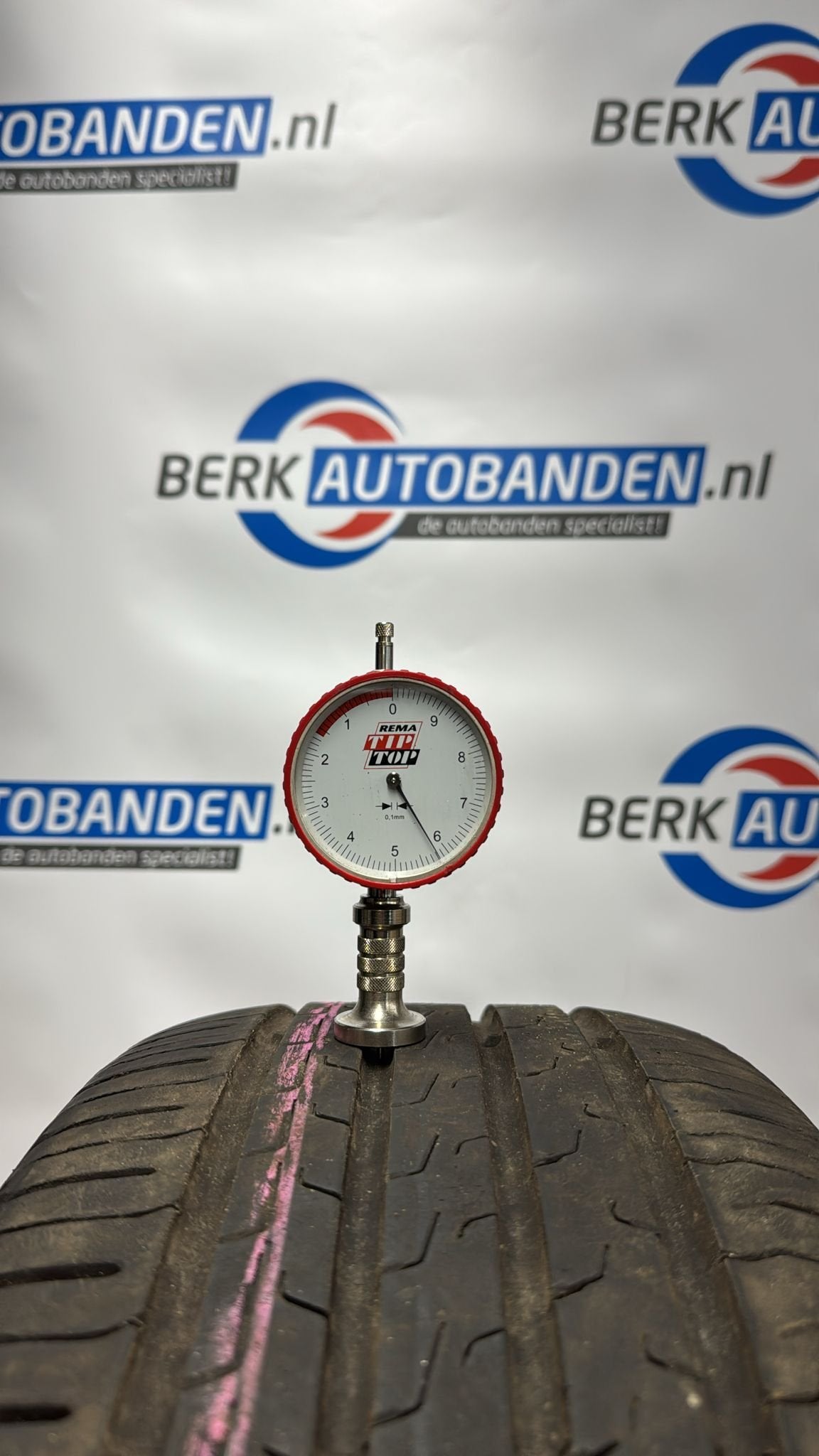 2x Continental Ecocontact 6 (Conti-Seal) XL 215/45 R20 95T 2, -, -, Ophalen of Verzenden, Band(en)
