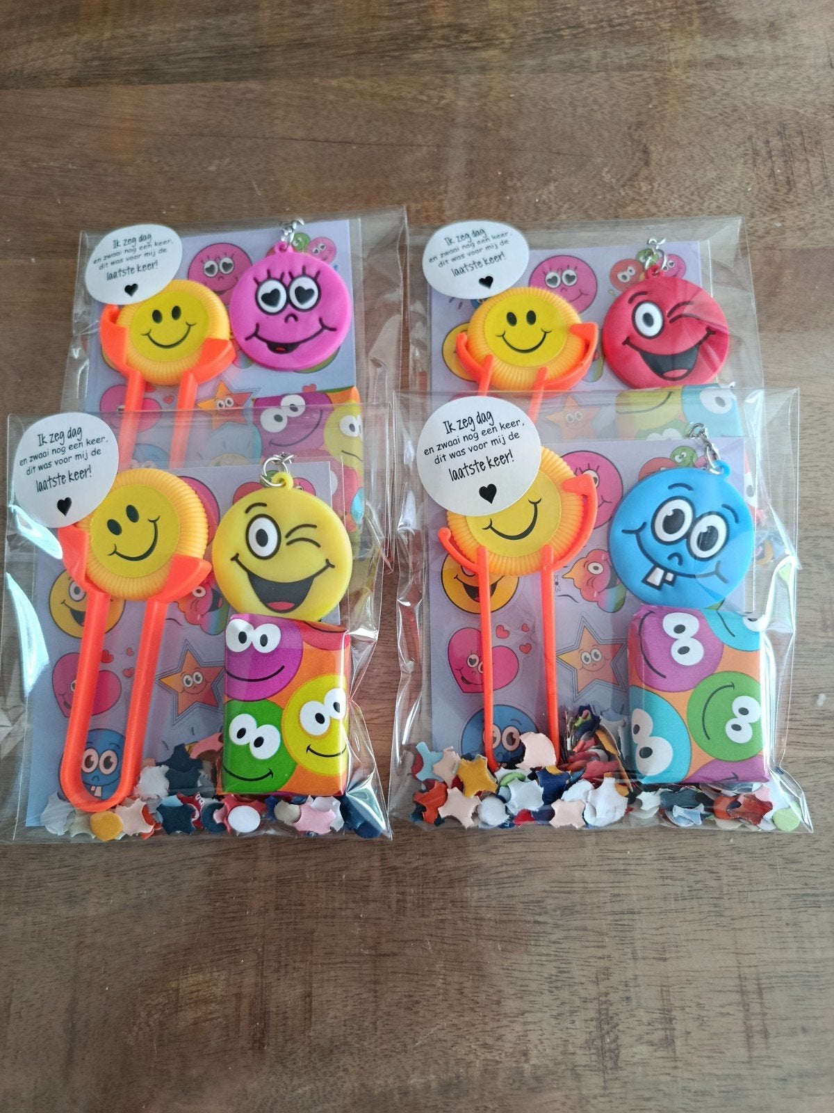 Afscheid traktatie smiley, Traktatie, Traktatie, Verjaardag, Nieuw