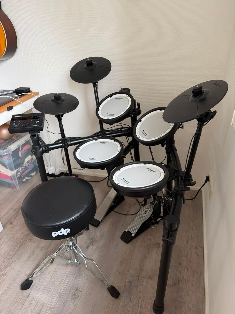 Roland V-Drums TD-07DMK Elektronisch Drumstel met Kruk, Muziek en Instrumenten, Drumstellen en Slagwerk, Ophalen, Zo goed als nieuw