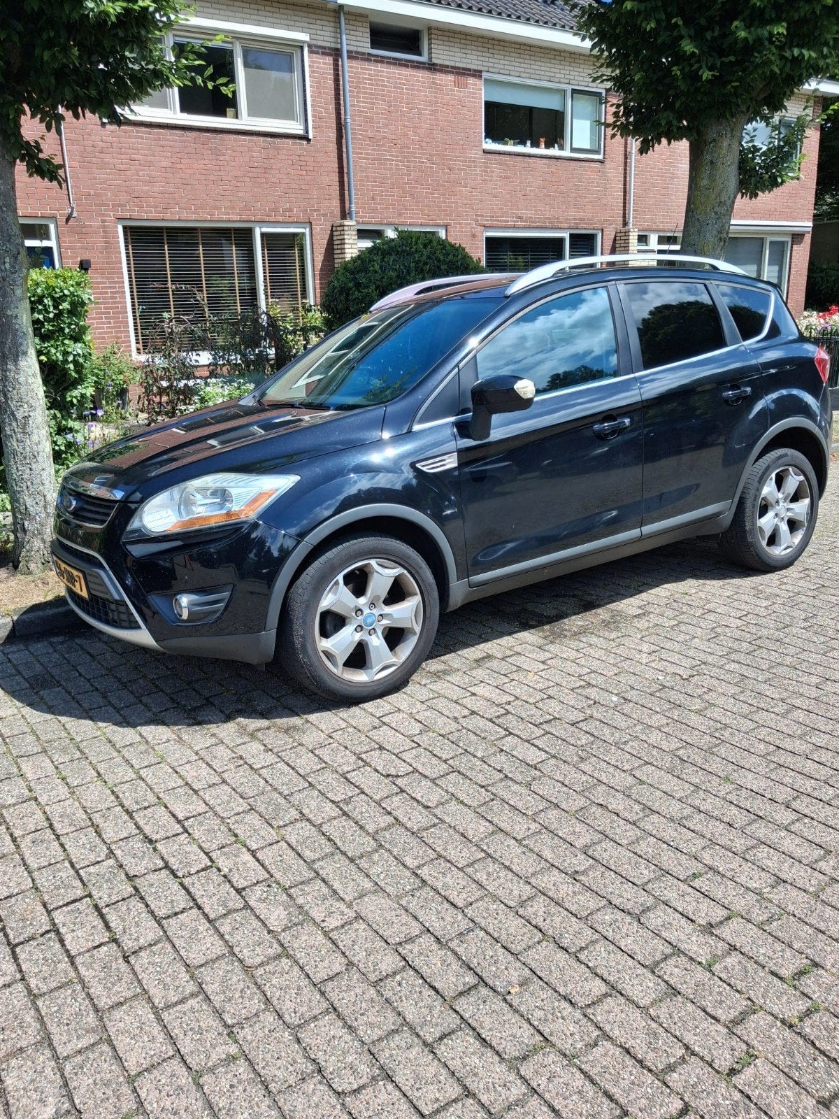 Ford Kuga 2.5 T 147KW AWD AUT 2009 Zwart, Auto's, Ford, Automaat, 1553 kg, Vierwielaandrijving, Particulier