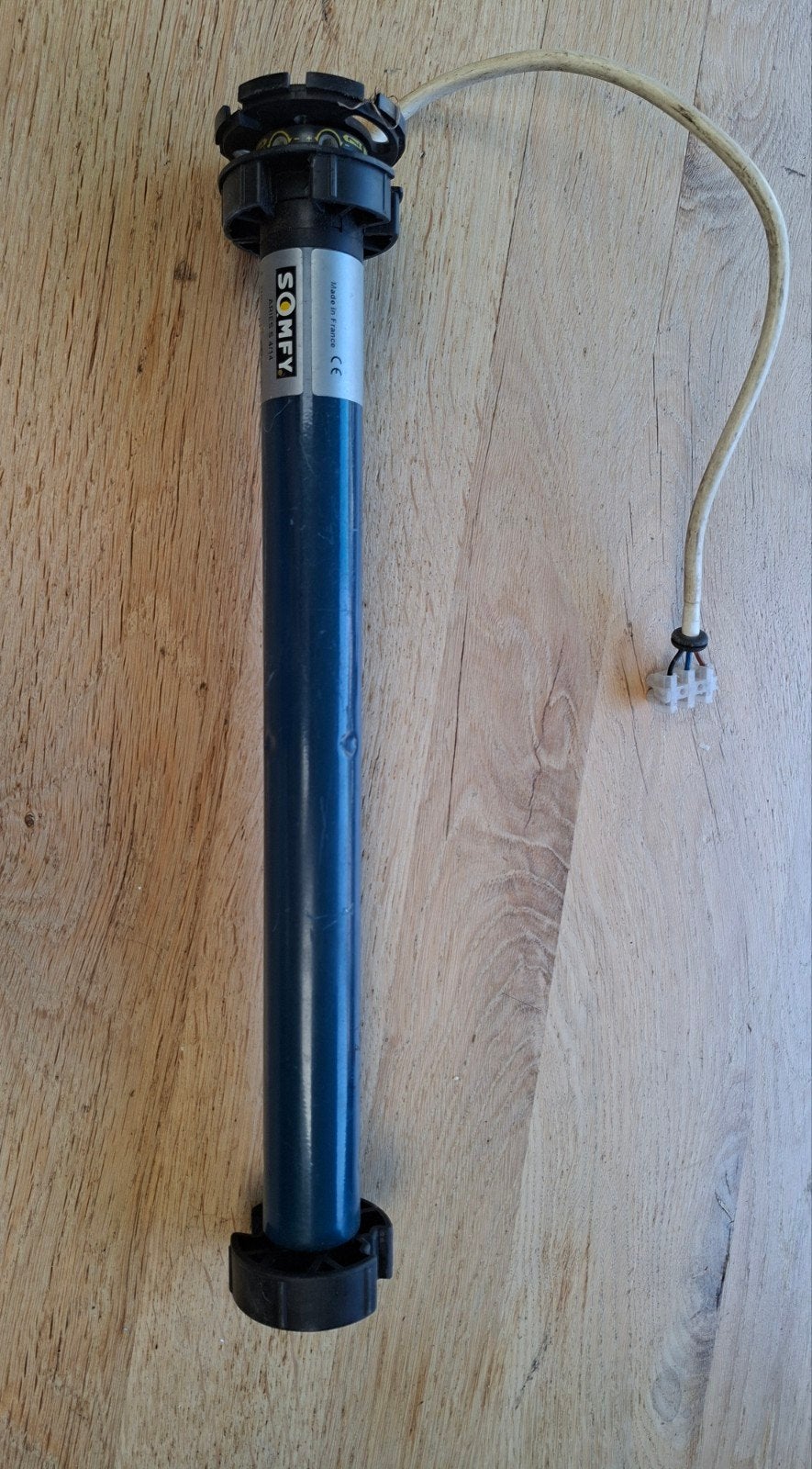 Somfy Aries S 4/14 Rolluikmotor - 4 Nm, 230V, 65W, Gebruikt, Overige kleuren, Minder dan 100 cm, Ophalen of Verzenden