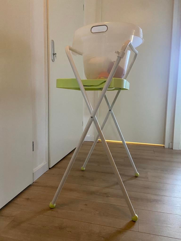 Babybadje met standaard - Zo goed als nieuw, Zo goed als nieuw, Badje, Standaard, Ophalen