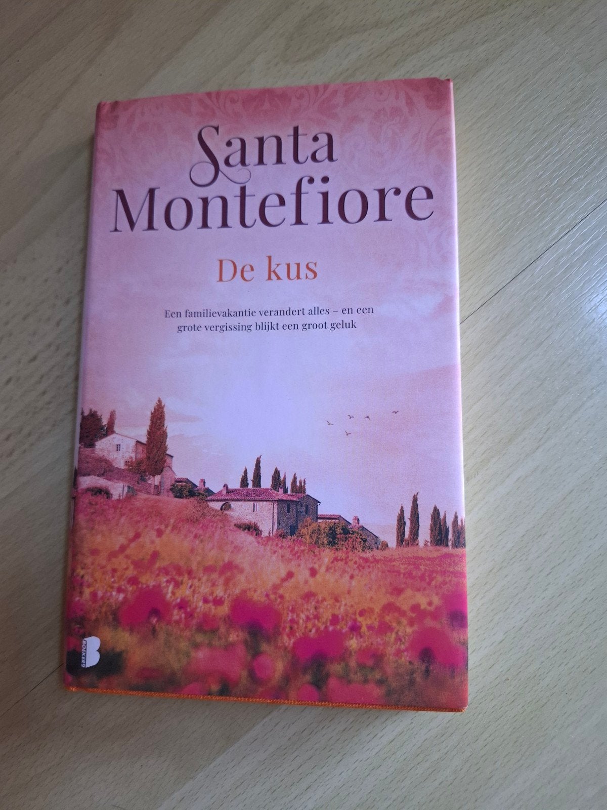 Santa Montefiore De kus, Ophalen of Verzenden, Zo goed als nieuw