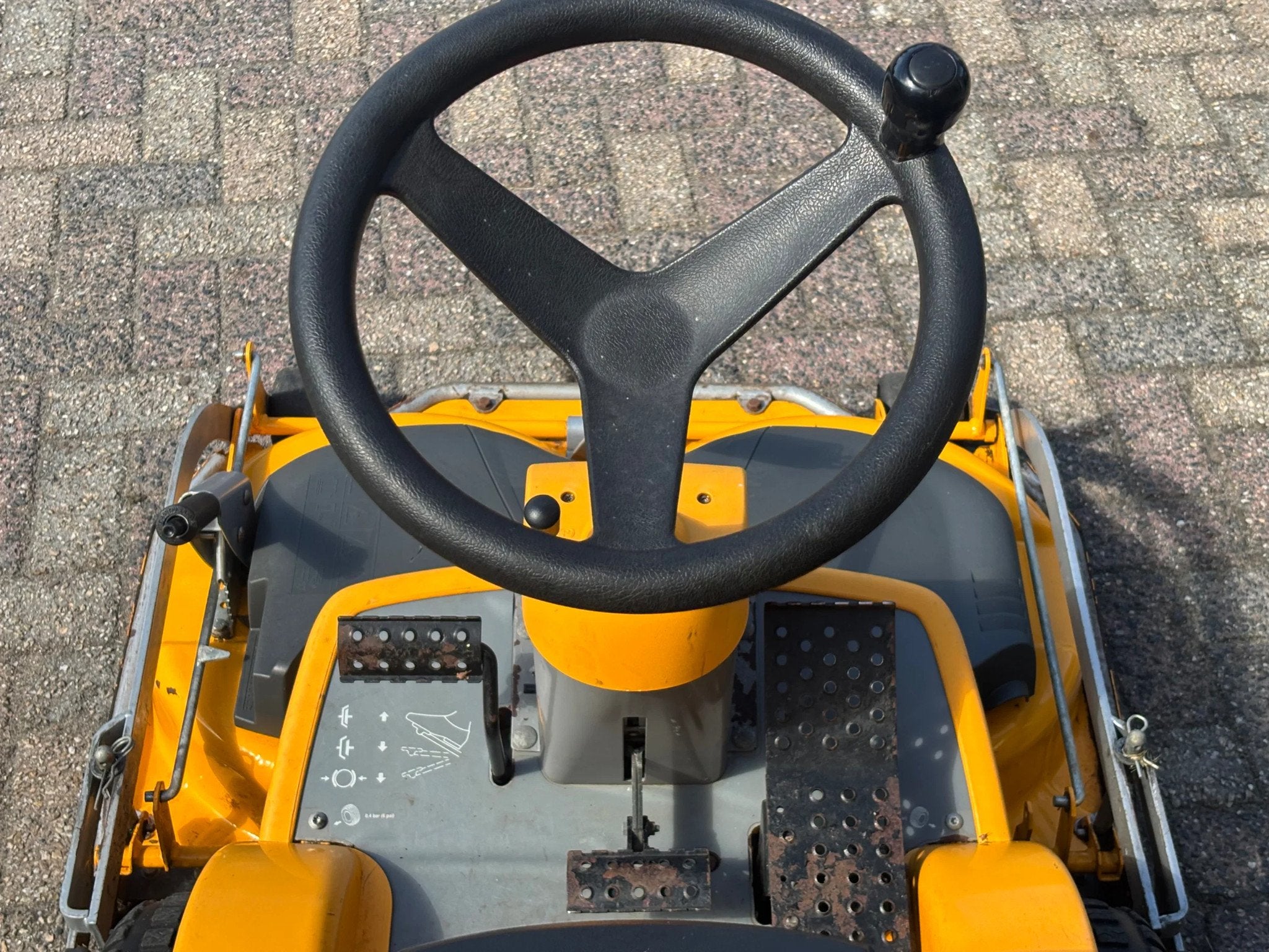 Stiga Gebruikte villa frontmaaier 13pk zitmaaier, Gebruikt, Stiga