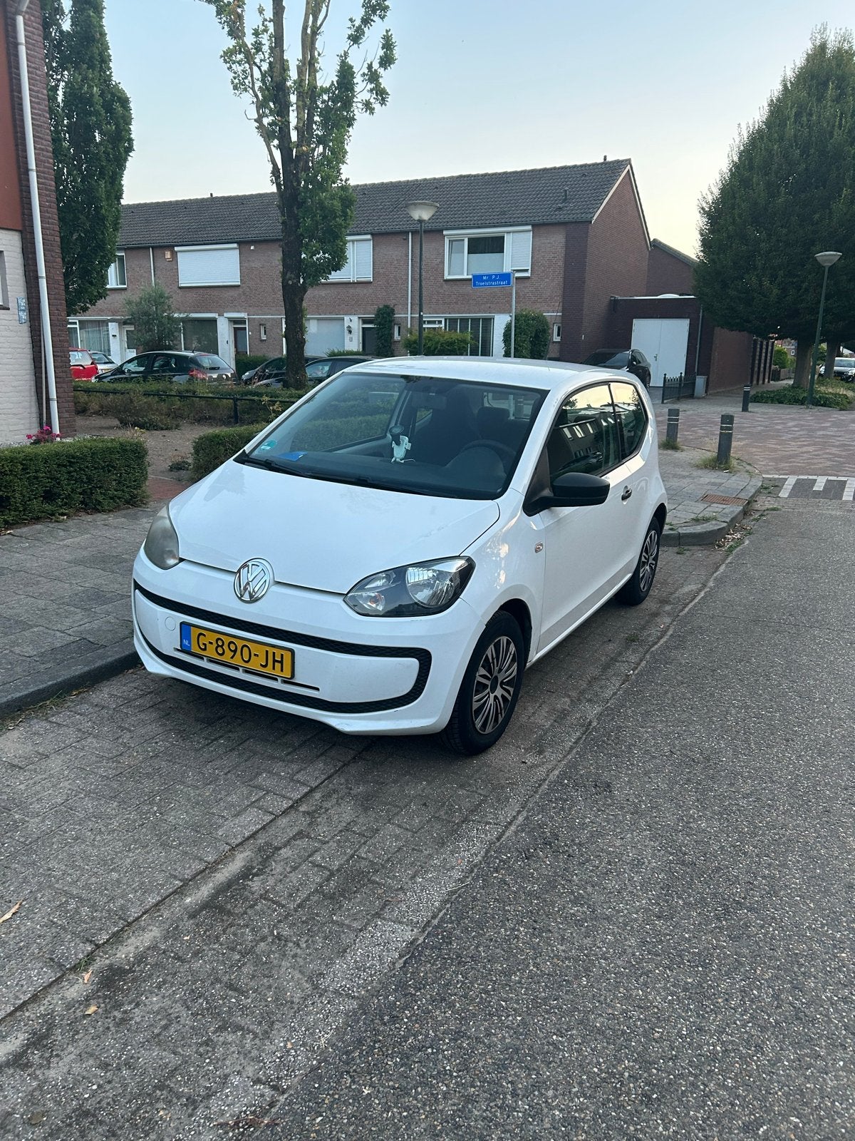 Volkswagen up! 1.0 44KW 2012 Wit, Auto's, Voorwielaandrijving, Up!, 4 stoelen, Wit
