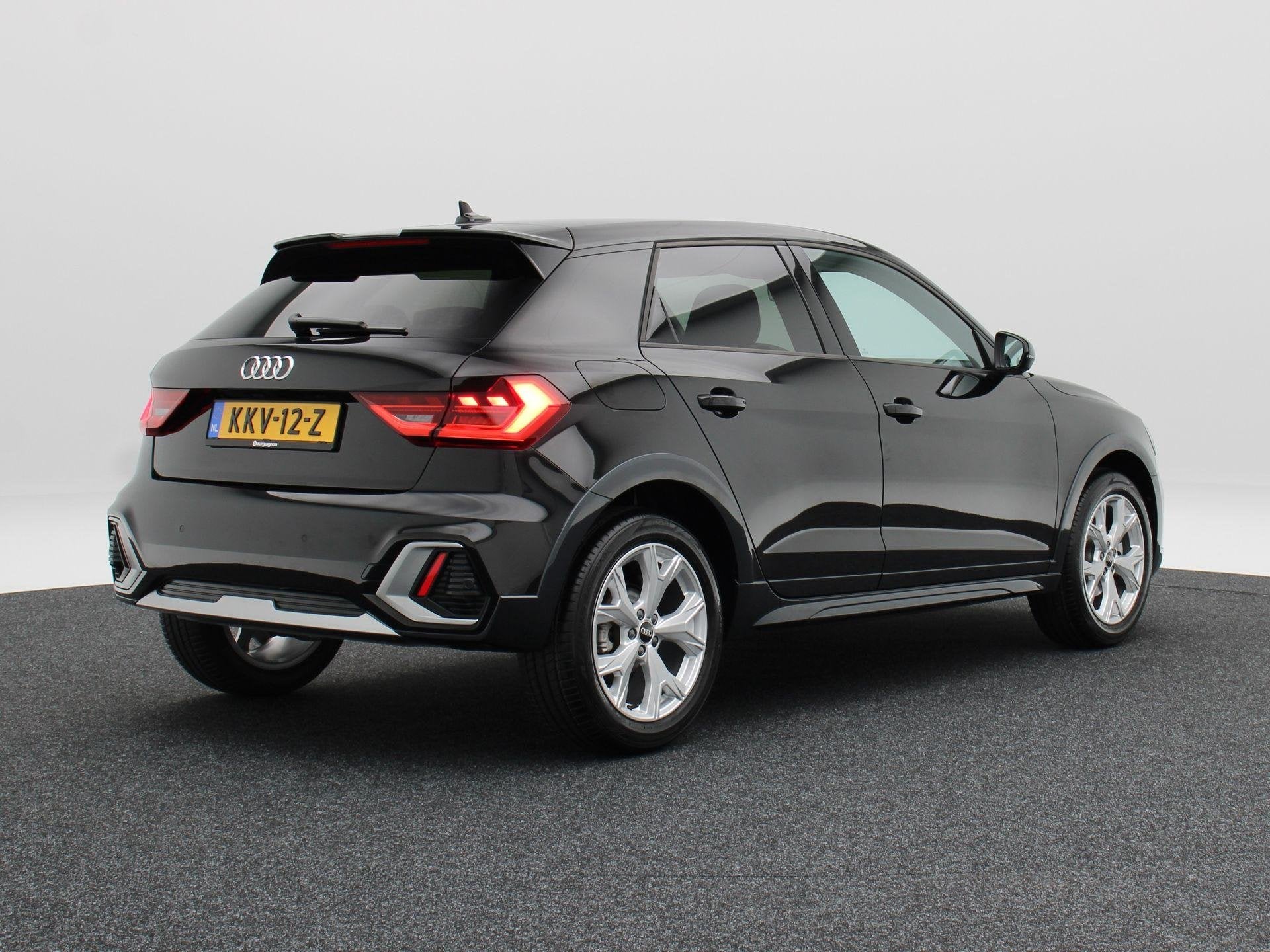 Audi A1 allstreet 30 TFSi 115 Pk Automaat Advanced edition |, Auto's, Audi, Dealer onderhouden, Stof, Euro 6, 116 pk