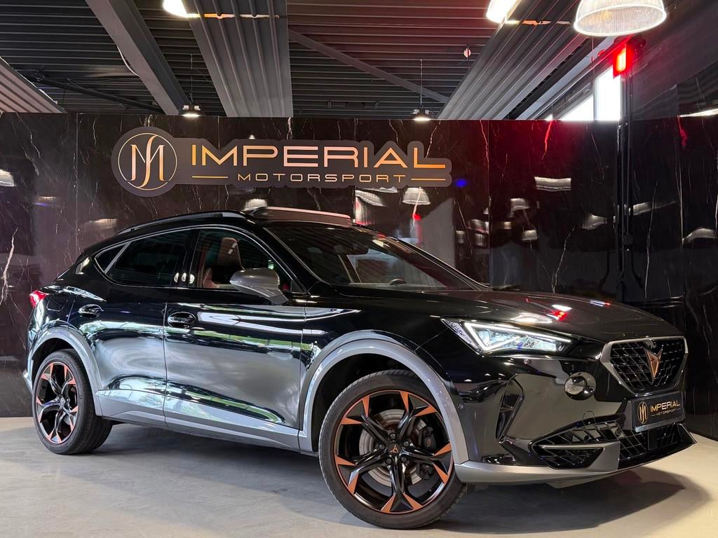 Cupra Formentor 2.0 TSI 4DRIVE Pano|Beats|CAM|Trekhaak|KEYL|, Auto's, Cupra, Automaat, Zwart, 4 cilinders, Zwart