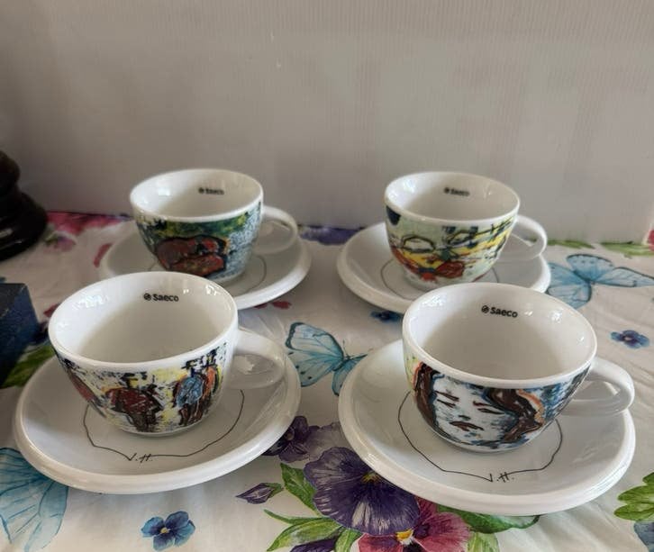 Saeco 4 cappuccino kop en schotels, Overige merken, Ophalen of Verzenden, Zo goed als nieuw, Modern