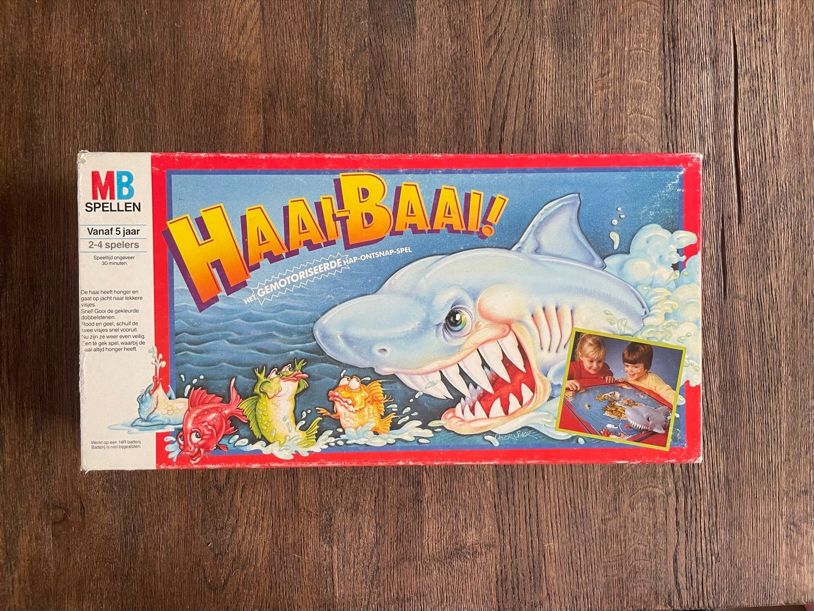 Haai-baai!, Een of twee spelers, Ophalen of Verzenden, Gebruikt, MB spellen