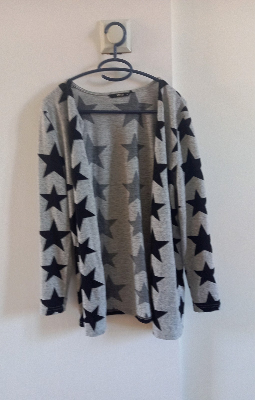 Grijs vest met zwarte sterren - Only, Maat 38/40 (M), Only, Ophalen of Verzenden, Zo goed als nieuw