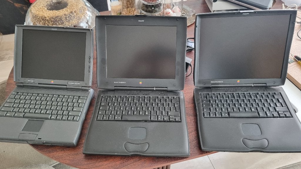 2 X Powerbook G3 Plus een Powerbook 1400 / 166, Computers en Software, Apple Macbooks, Ophalen, Gebruikt, Overige modellen, 13 inch