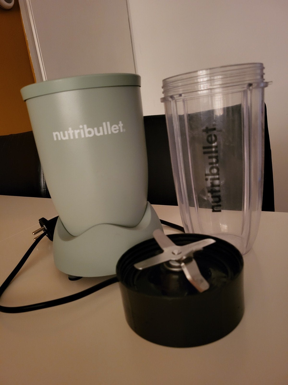 Nutribullet 900 Pro Exclusive, jade, Zo goed als nieuw, Witgoed en Apparatuur, Keukenmixers, Ophalen, Zo goed als nieuw, Vaatwasserbestendig