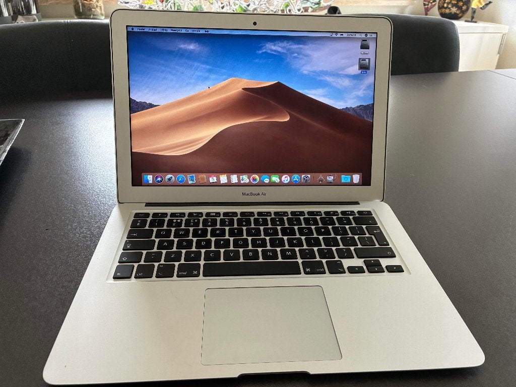 Macbook Air 13 Inch (Intel i7), Ophalen, 1 TB of meer, Gebruikt, 2 tot 3 Ghz