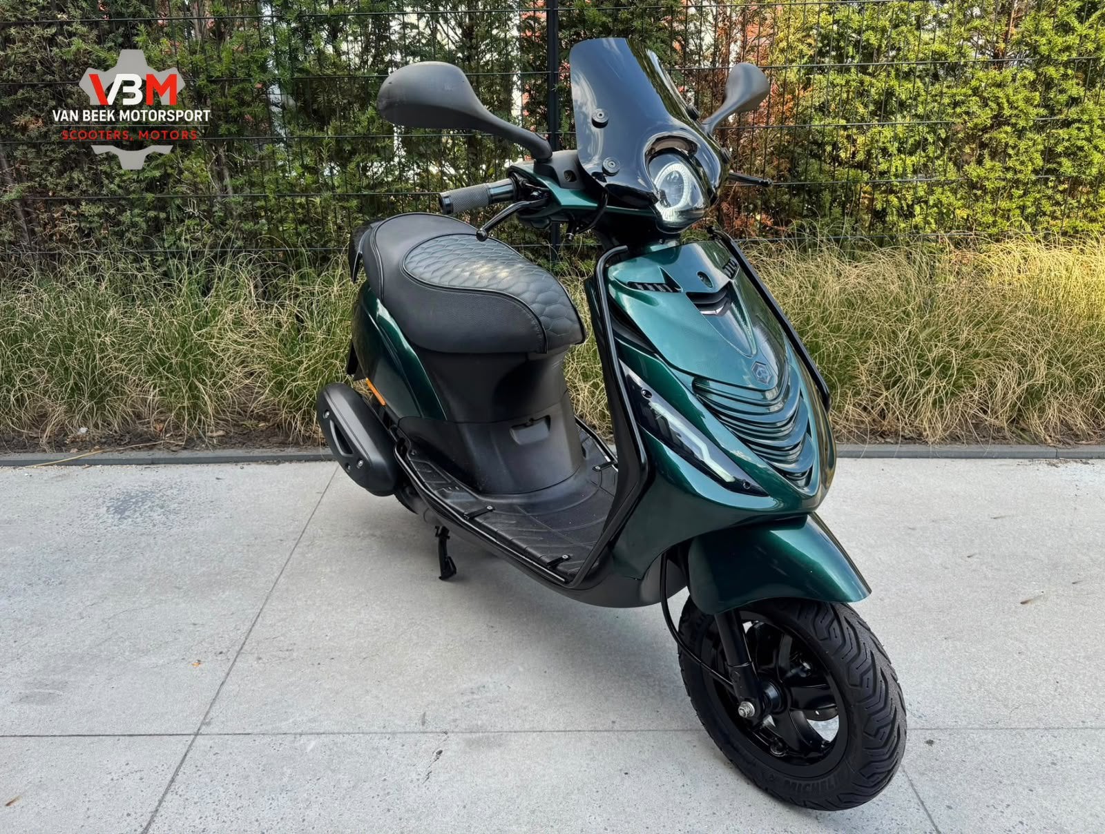 Piaggio zip 2023 brom Jaguar Groen 1 eigen., Ophalen, Maximaal 45 km/u, Zip, Zo goed als nieuw