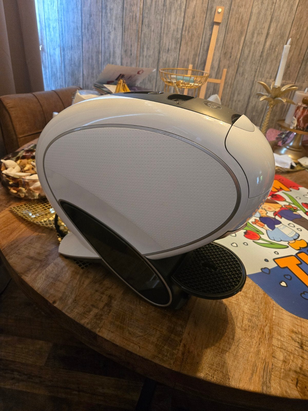 Nescafé Dolce Gusto latte, Ophalen, Koffiepads en cups, Koffiemachine, Zo goed als nieuw