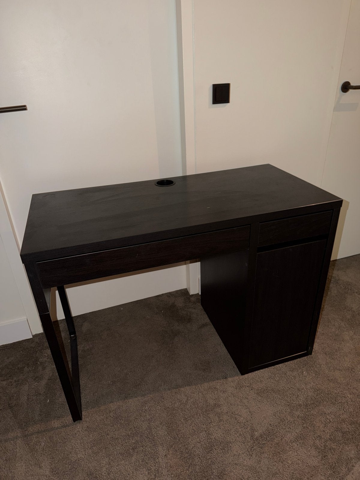 IKEA bureau met lade en opbergruimte, Ophalen, Zwart, Met lades, Spaanplaat of MDF