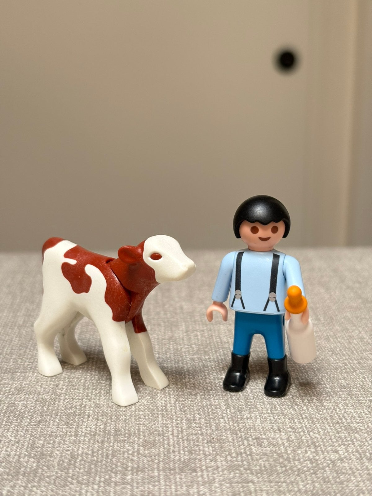 Playmobil 6806 - Jongen met kalf, Complete set, Ophalen of Verzenden, Zo goed als nieuw, Figuren