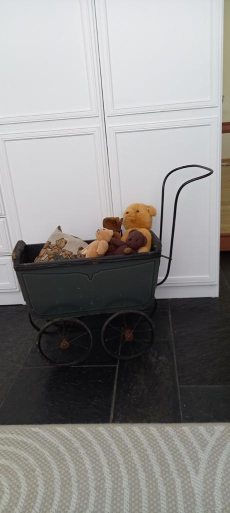Antieke poppenwagen, Antiek en Kunst, Ophalen of Verzenden