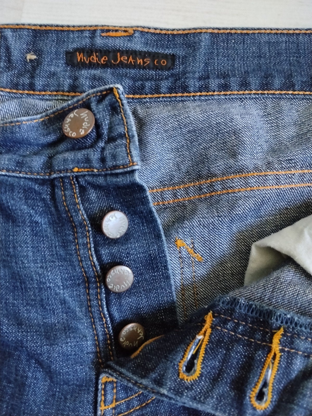 Spijkerbroek van nudie Jeans, ong maat 42, rechte pijp., Kleding | Dames, Spijkerbroeken en Jeans, Ophalen of Verzenden, Zo goed als nieuw