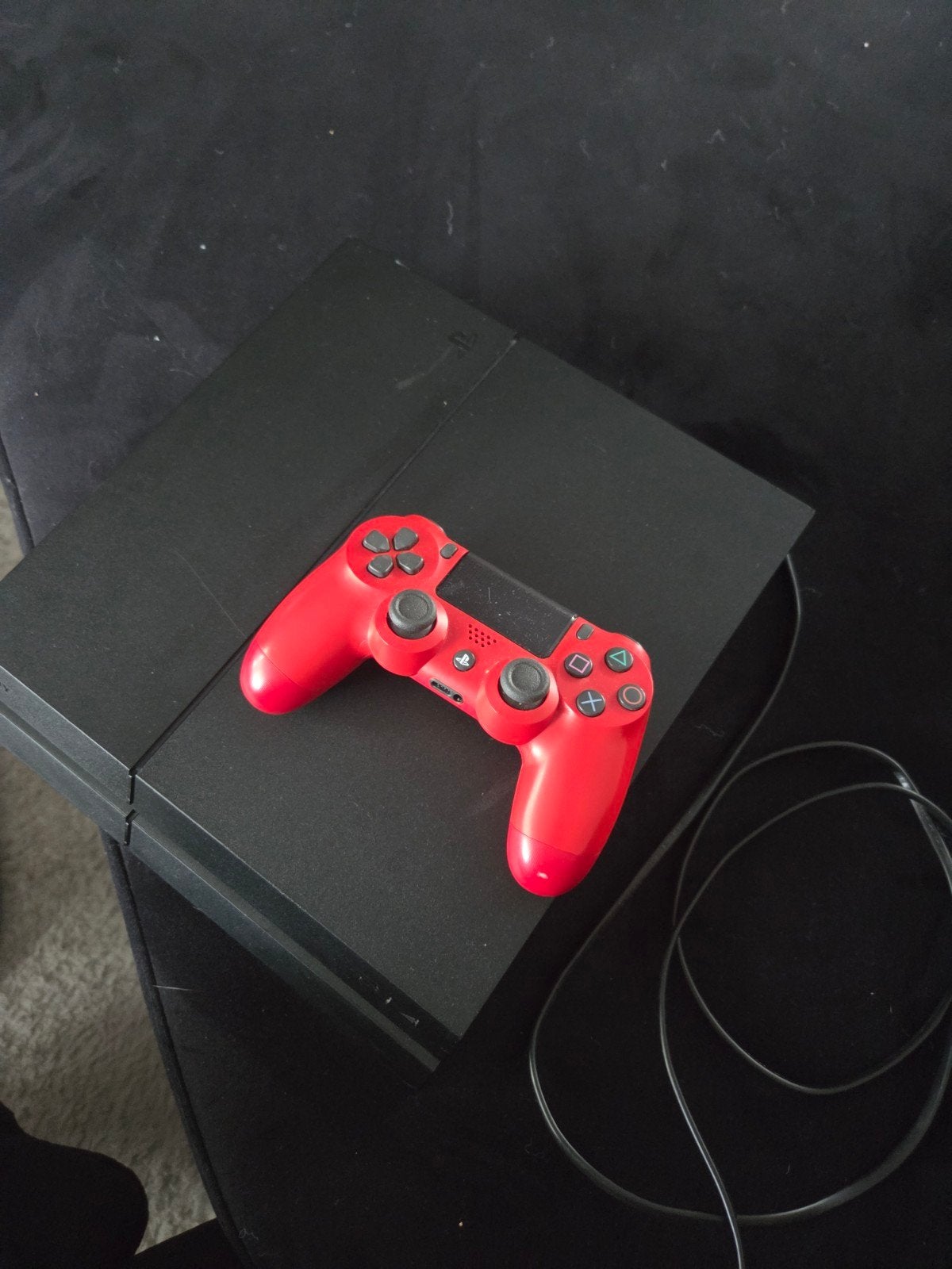 PlayStation 4 met rode controller, Ophalen of Verzenden, Zo goed als nieuw