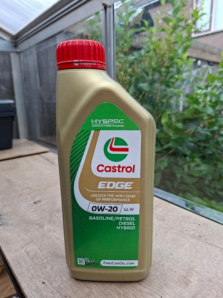 1 liter nieuwe fles Castrol motor olie  0w 20w, Ophalen, Nieuw