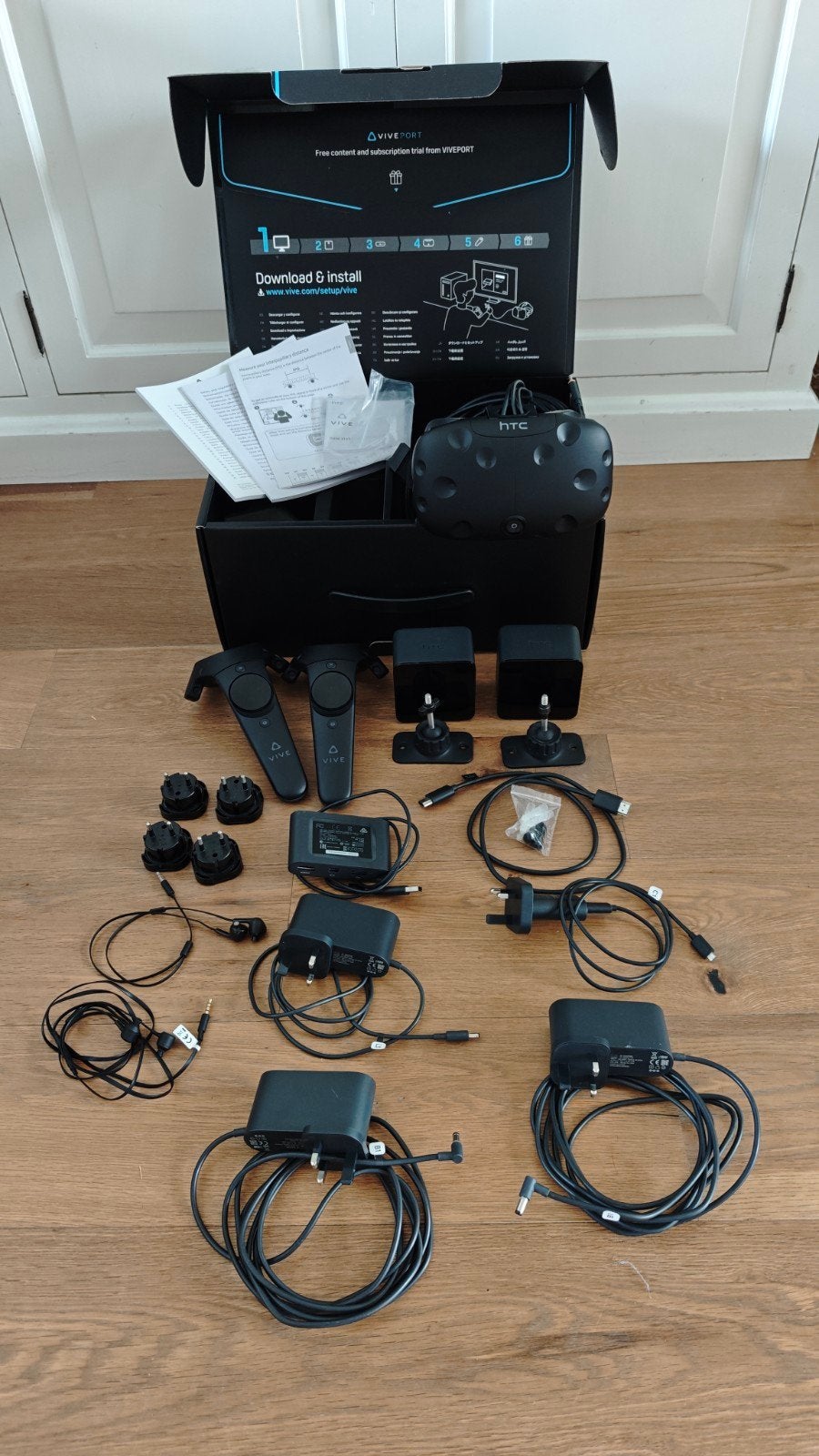 HTC VIVE, VR Headset - 1e generatie, Spelcomputers en Games, Virtual Reality, Ophalen of Verzenden, Pc