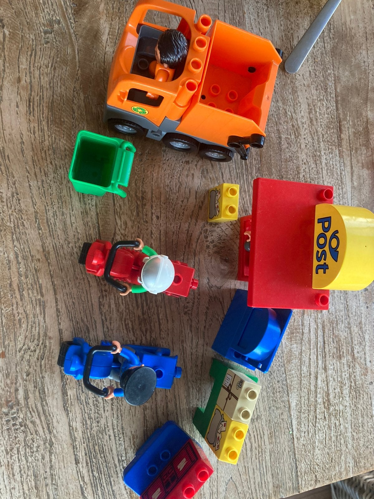 Lego duplo set postbode vuilnisman, Ophalen of Verzenden, Zo goed als nieuw