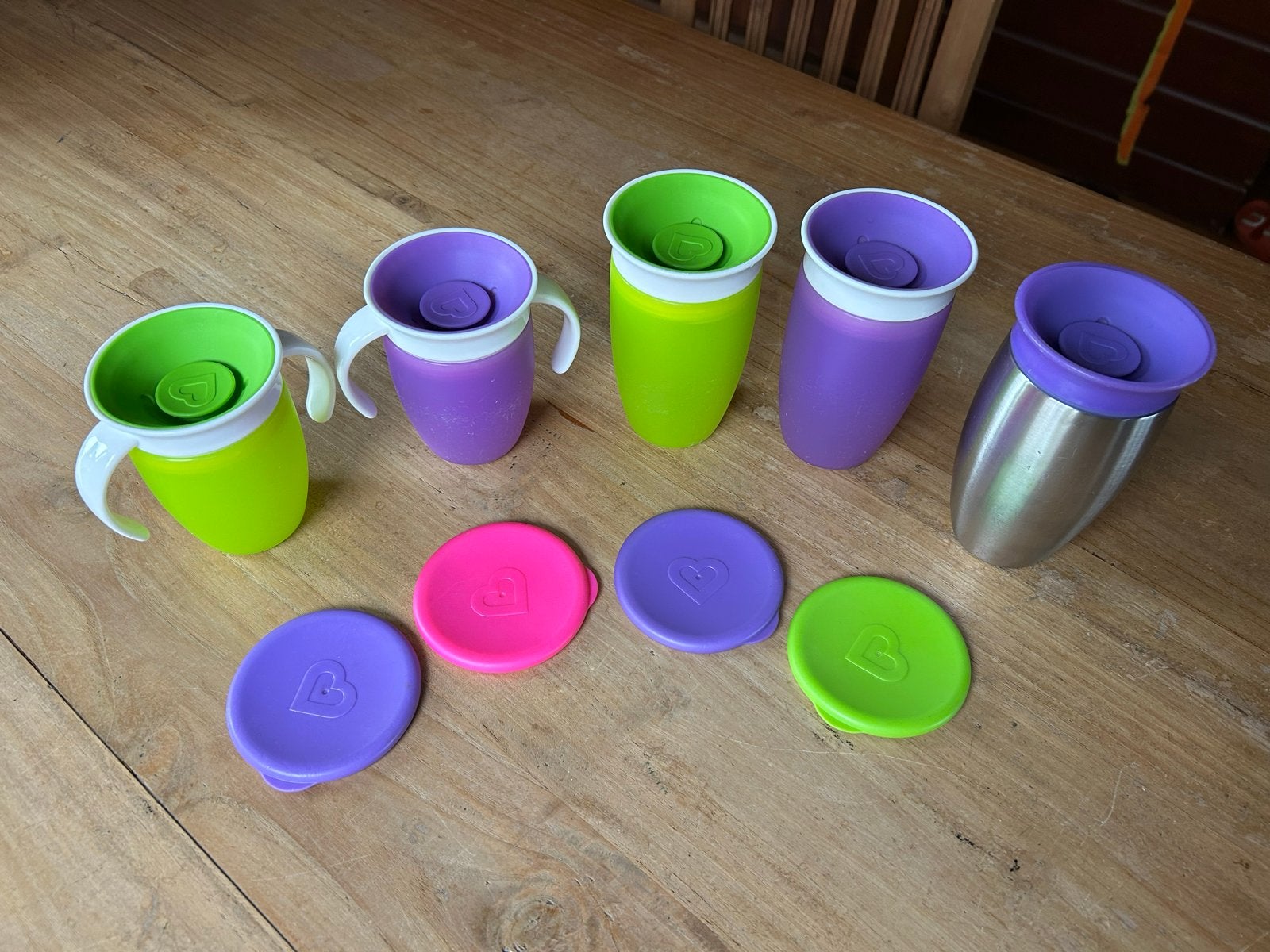 5 Munchkin 360 Miracle bekers met deksels, Ophalen of Verzenden, Gebruikt