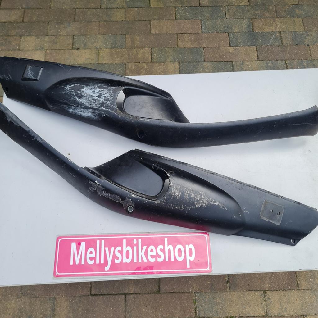 Piaggio zip type 1 2 3 rst fastrider sp98 sideskirt set, Ophalen of Verzenden, Piaggio, Info@piaggio.it, Italie