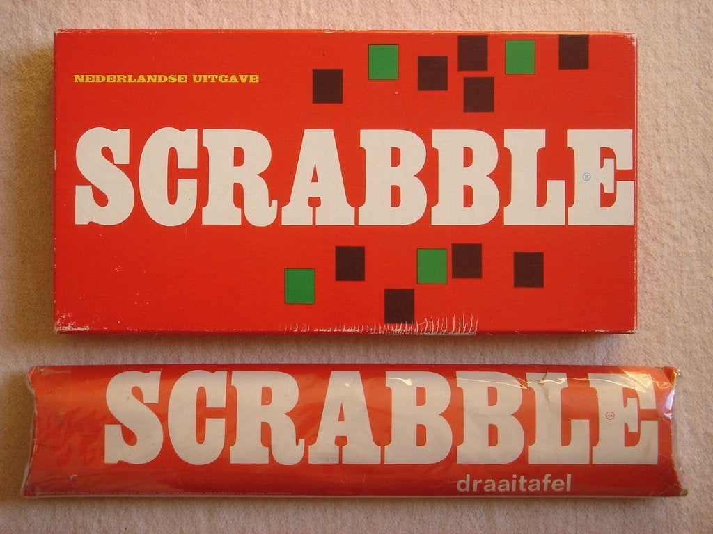 LEUK: Scrabble + draaitafel - Houten versie, Een of twee spelers, Ophalen of Verzenden, Gebruikt, Sio