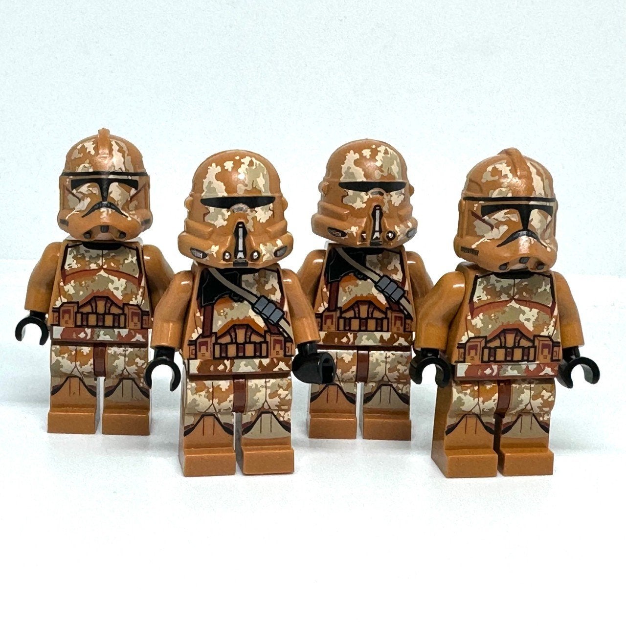 Gezocht lego star wars minifiguren clonetroopers., Star Wars, Lego, Ophalen of Verzenden, Zo goed als nieuw
