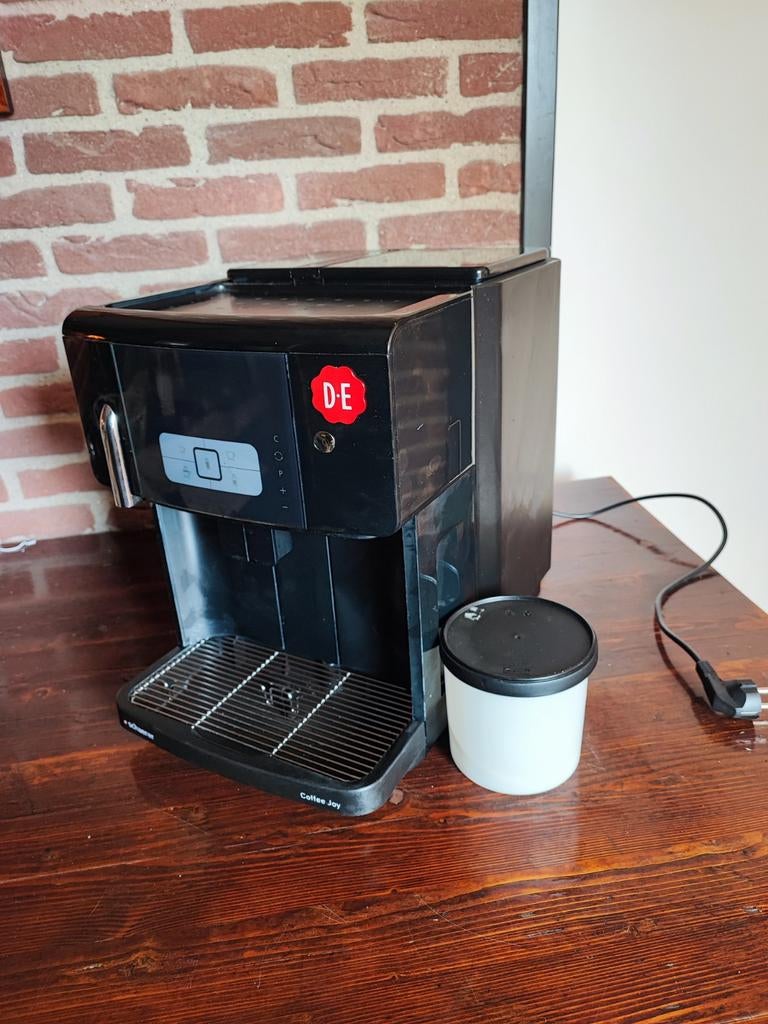 Professionele Schaerer Coffee Joy Tank Melk+ Koffiemachine, Gebruikt, 10 kopjes of meer, Koffiemachine, Koffiebonen