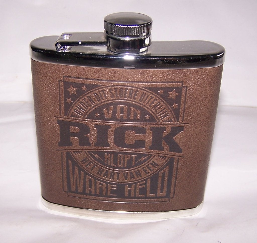 Heupfles met persoonlijke gravure 'Rick'. Nwst., Ophalen of Verzenden