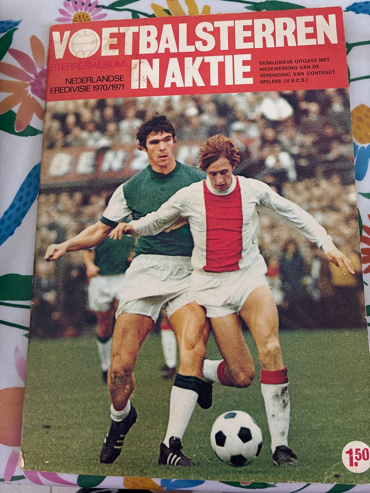 Voetbalsterren in Aktie Sterrenalbum 1970/1971 compleet, Ophalen of Verzenden, Gebruikt, Overige binnenlandse clubs, Boek of Tijdschrift