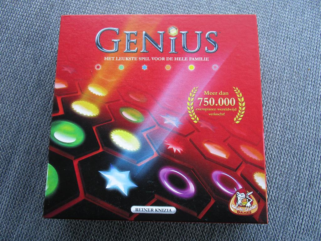 Genius van White Goblin Games, Hobby en Vrije tijd, Gezelschapsspellen | Bordspellen, Een of twee spelers, Ophalen of Verzenden
