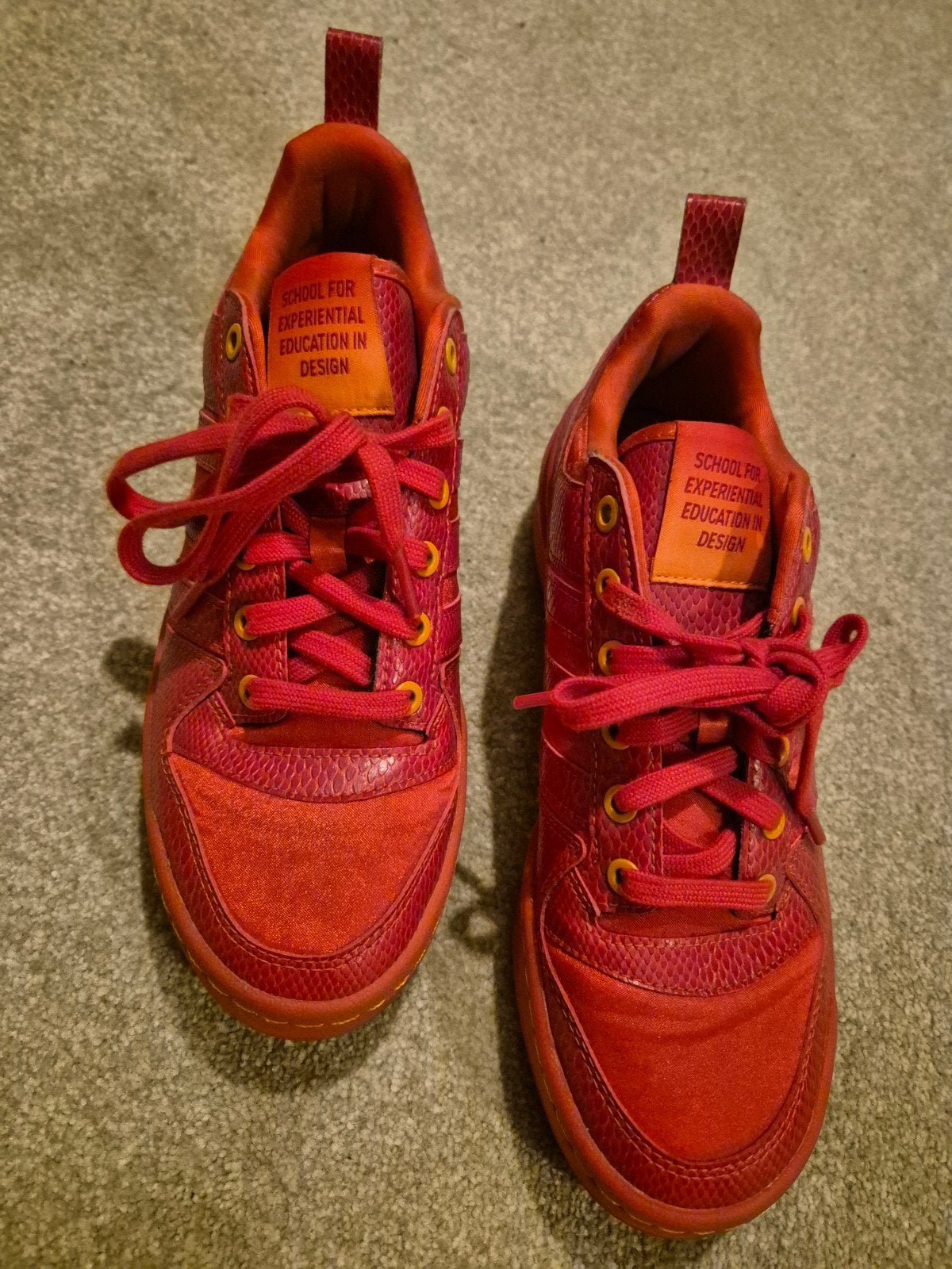 Exclusieve Adidas x Ivy Park sneakers – Rood – Zo goed als, Kleding | Dames, Schoenen, Zo goed als nieuw, Sneakers of Gympen, Rood