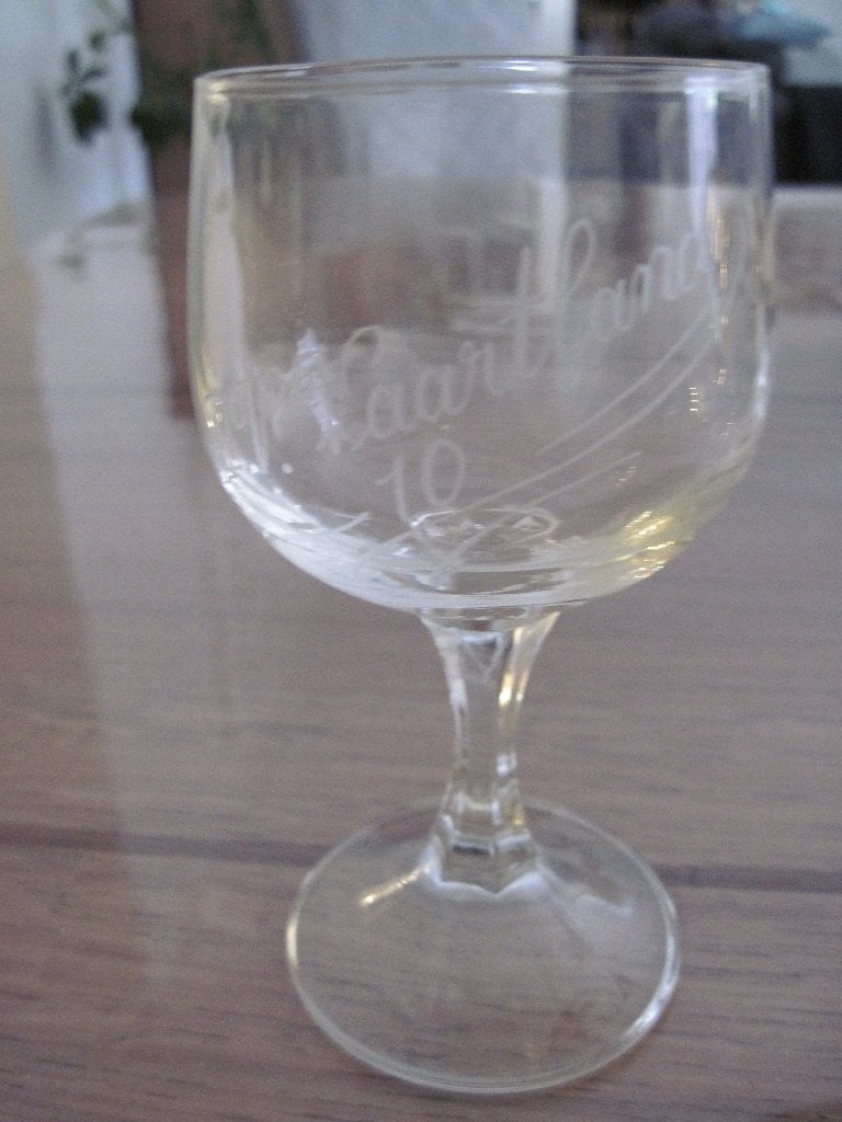 Wijnglas (Jubileum uitgave), Antiek en Kunst, Antiek | Glas en Kristal, Ophalen of Verzenden