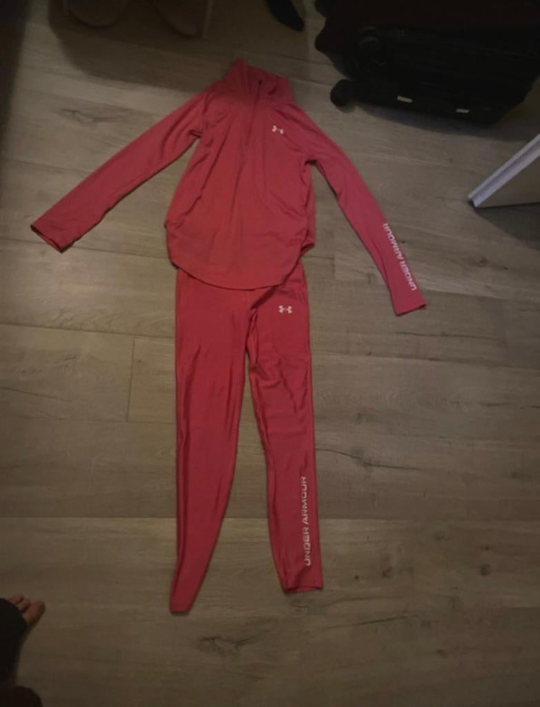 Under armour pak, Verzenden, Zo goed als nieuw, Overige typen