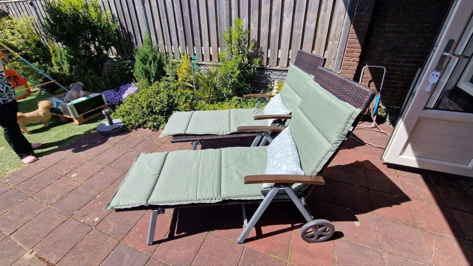 2 Florabest ligstoelen met 3 standen en 2 nieuwe kussens, Tuin en Terras, Ligbedden, Ophalen, Gebruikt, Verstelbaar
