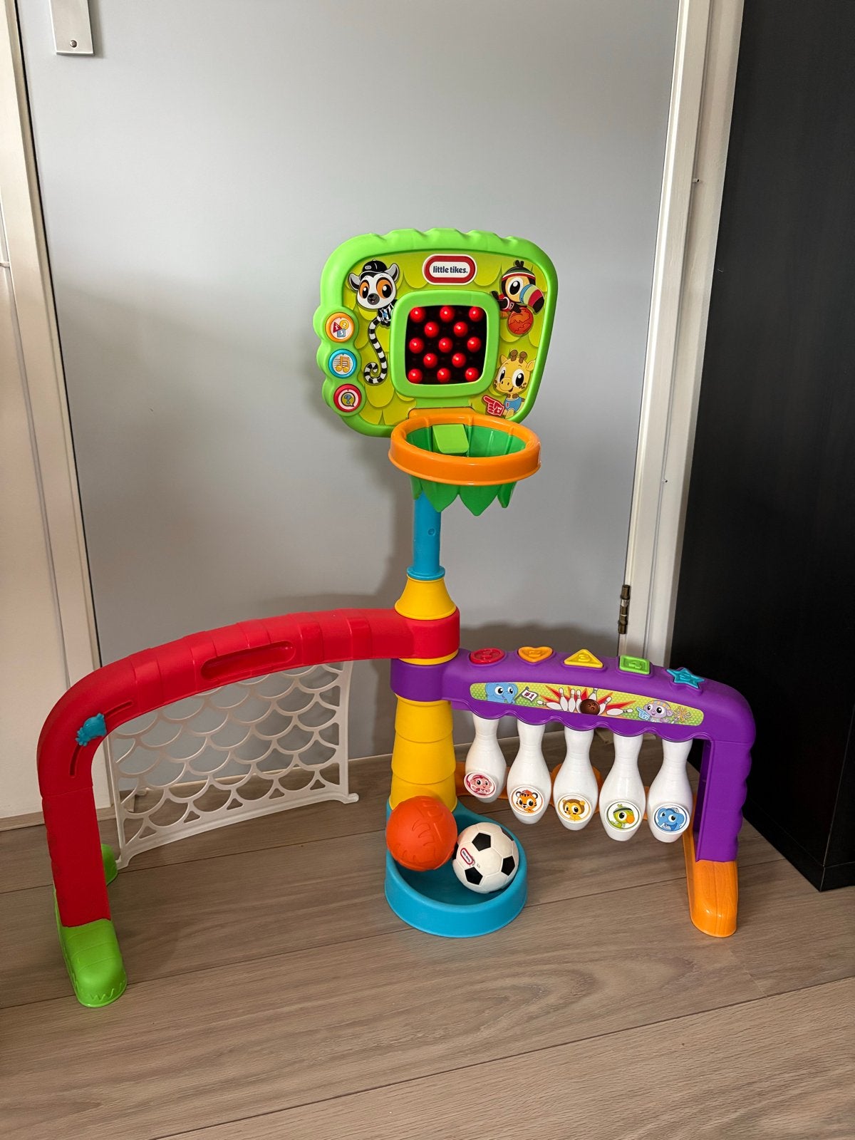 Little Tikes 3-in-1 Sportcentrum: Voetbal, Basketbal, Bowlin, Ophalen, Zo goed als nieuw, Overige typen, Met geluid