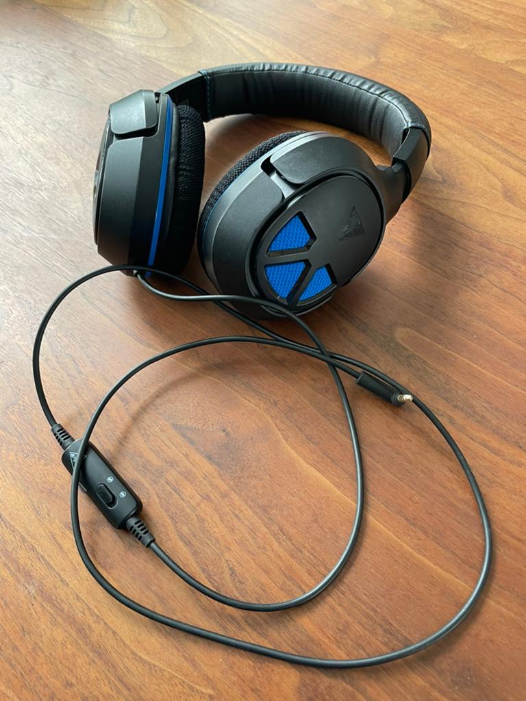TURTLE BEACH RECON 150, Computers en Software, Headsets, Ophalen of Verzenden, Zo goed als nieuw