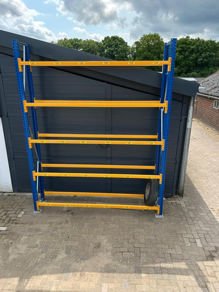 Nette zware bandenstelling stelling stellingen, Ophalen of Verzenden, 250 cm of meer, Palen