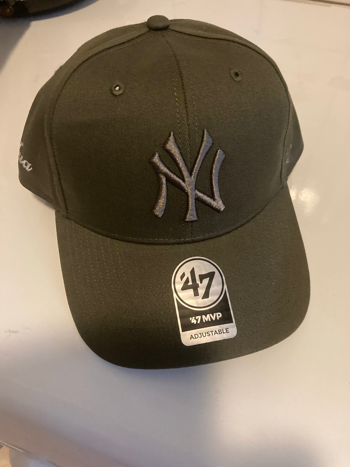 New York Yankees '47 MVP Pet - Verstelbaar - Olijfgroen, Verzenden, Nieuw, One size fits all, Pet
